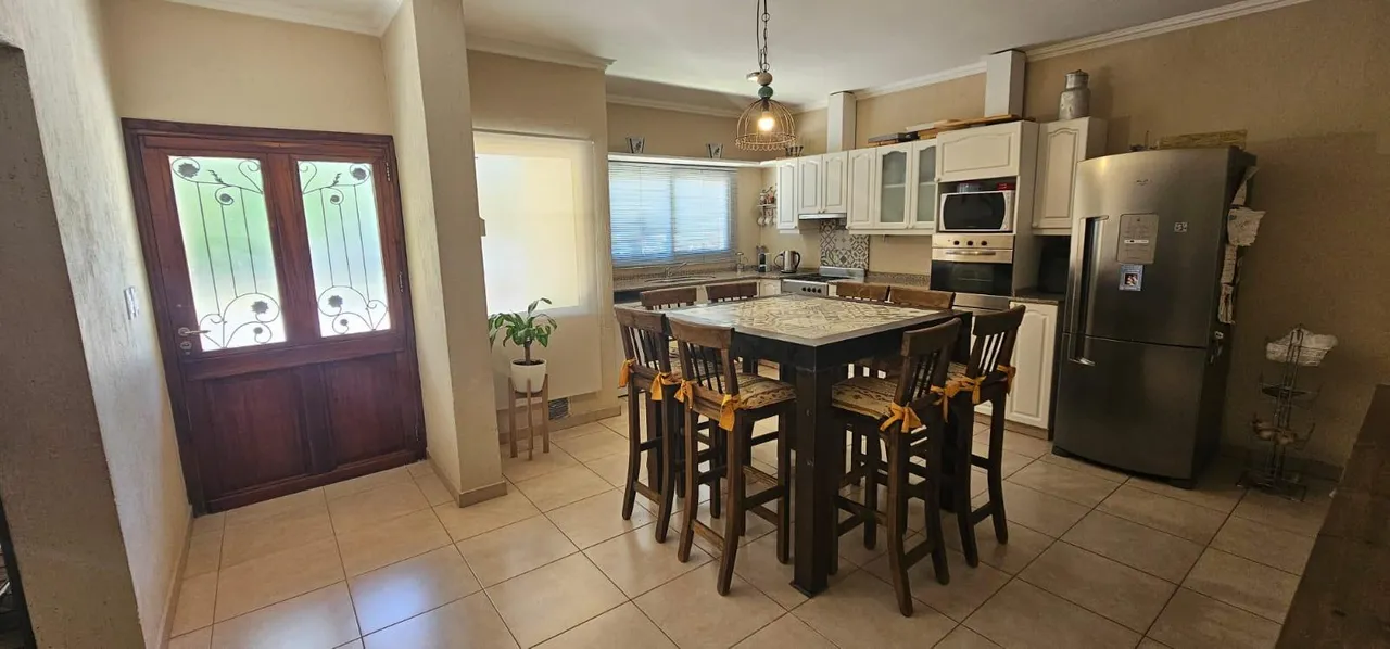 Casa en Bº Privado El Resguardo Villa Nueva