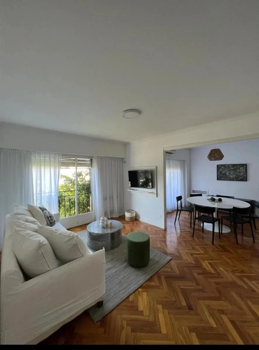 Departamento en Álvarez Home – Diseño, Luz y Confort en Colegiales.