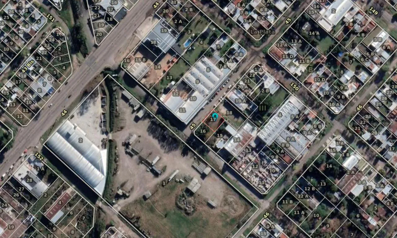 Terreno en 45 E/ 150 y 151