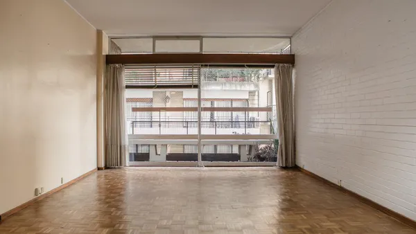 Departamento en Arenales al 2200