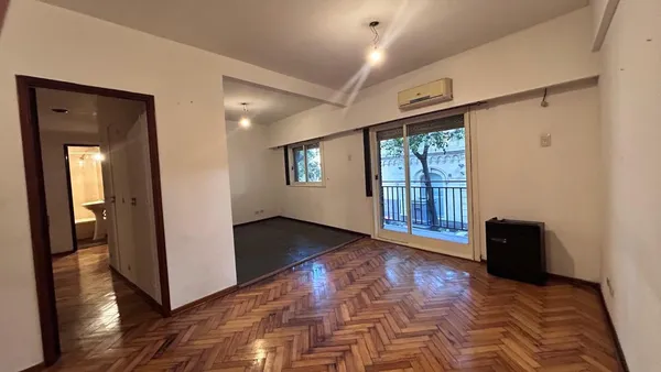 Departamento en Mariscal Antonio José de Sucre al 1400