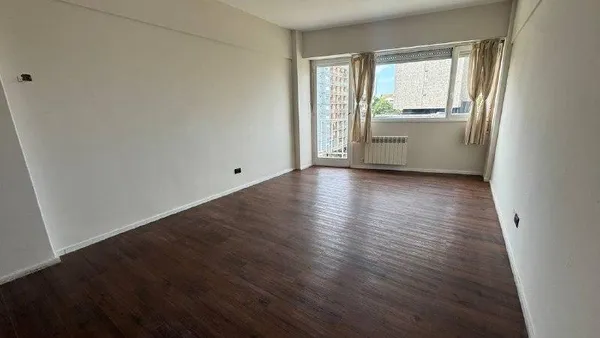 Departamento en Diagonal Alberdi Sur al 2400