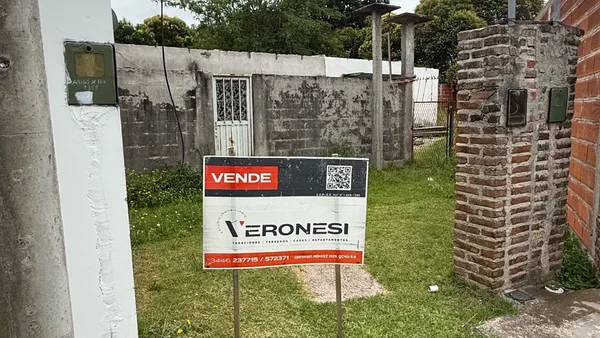 Terreno en Lisandro de la Torre y de Elia