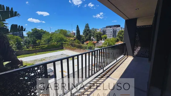 Departamento en Rivadavia al 400