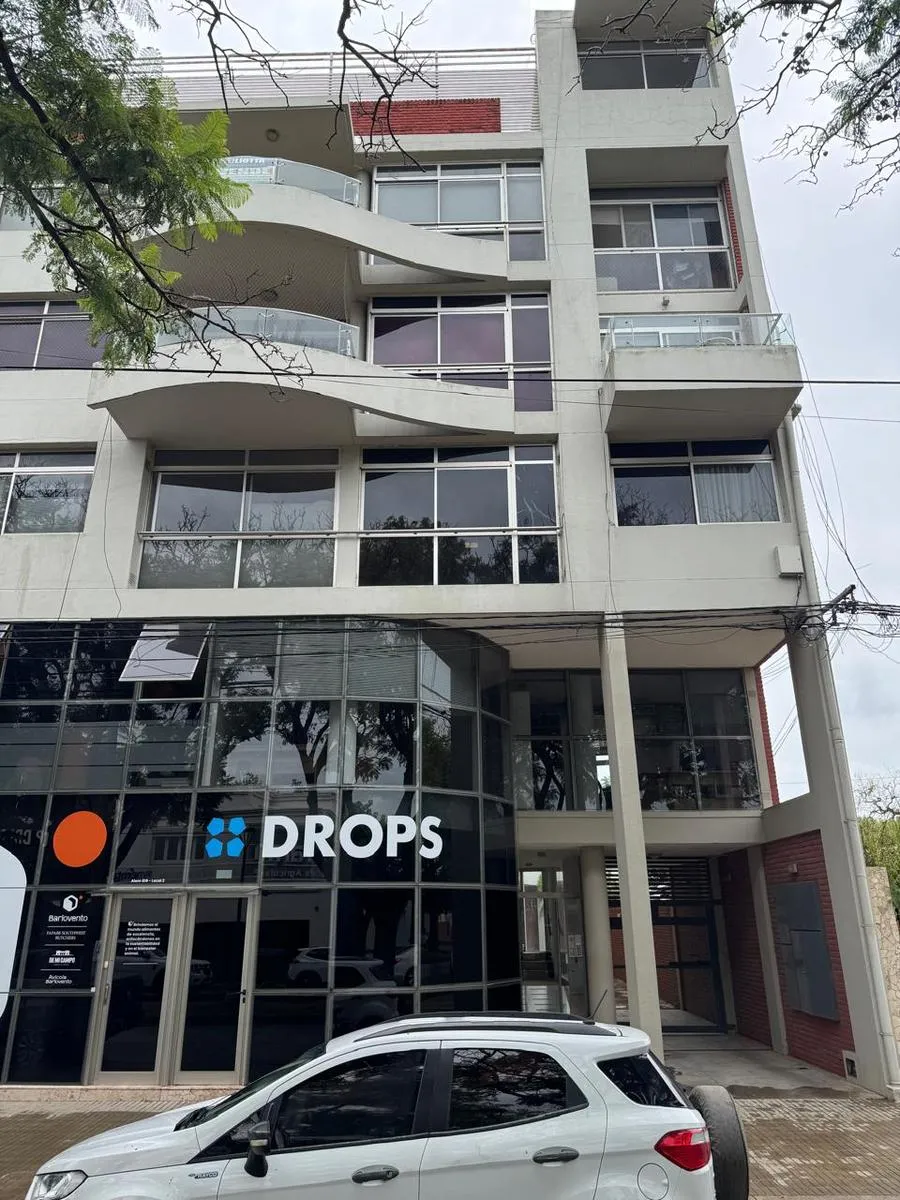 Departamento en alem al 500
