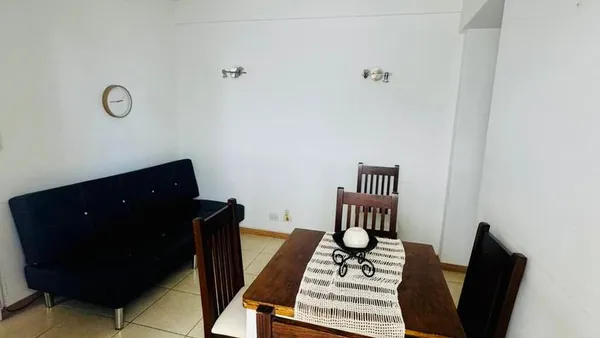 Departamento en Colón entre Santa Fe y Santiago del Estero