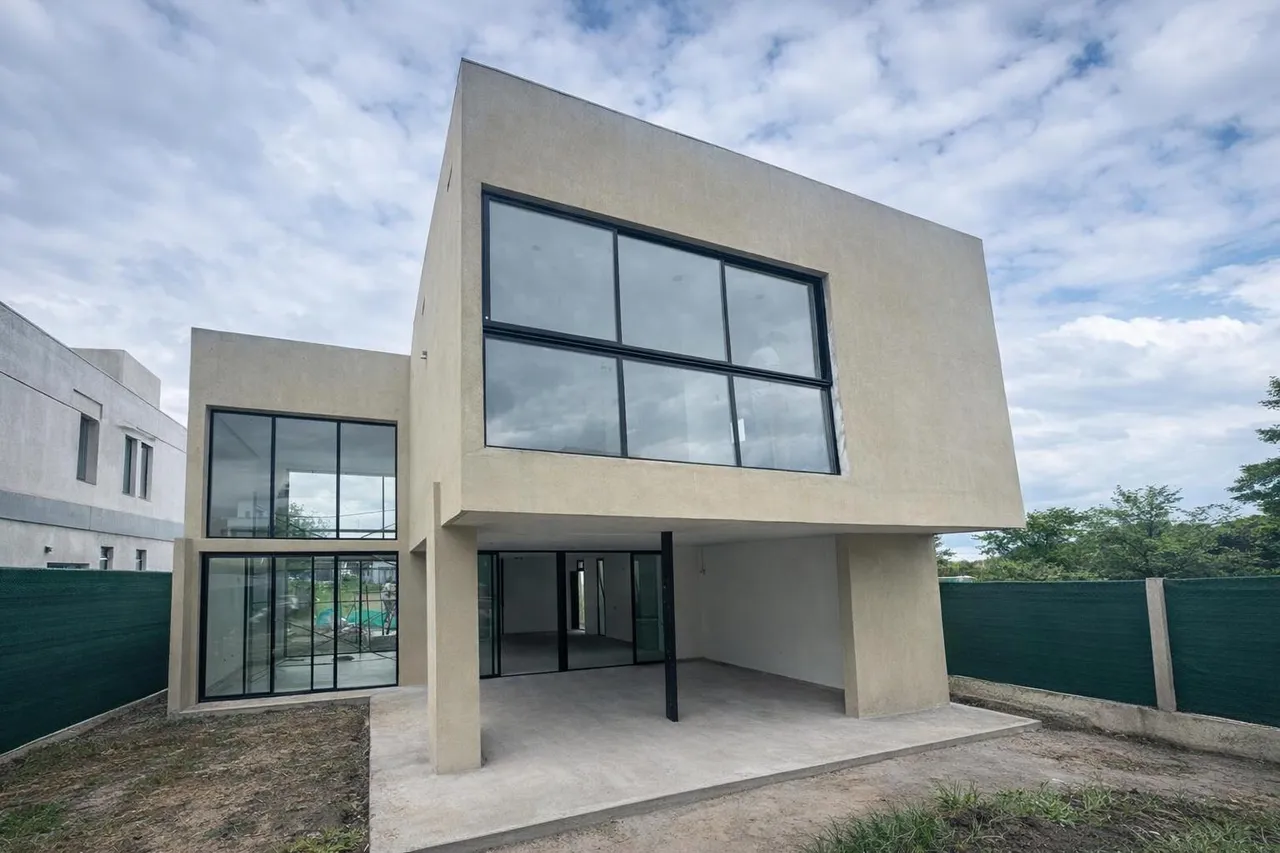 Casa en Av. Solano Vera al 2900 | San Pablo