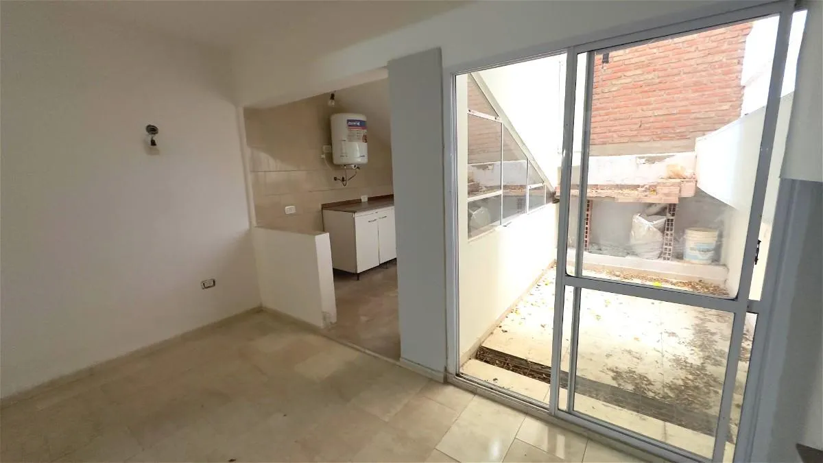 Departamento en Av. La Plata al 4100