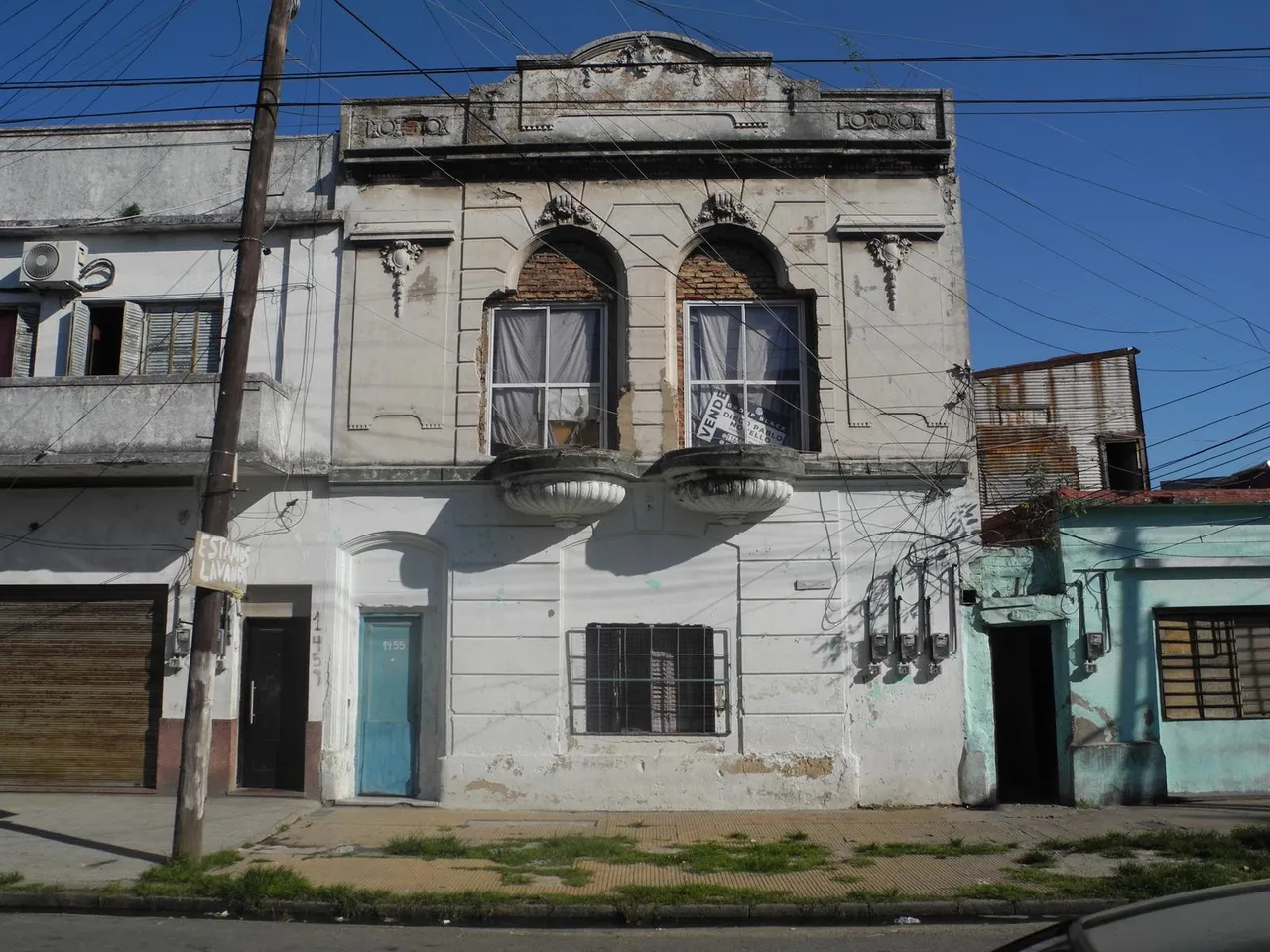 Casa en Combatientes de Malvinas al 1400
