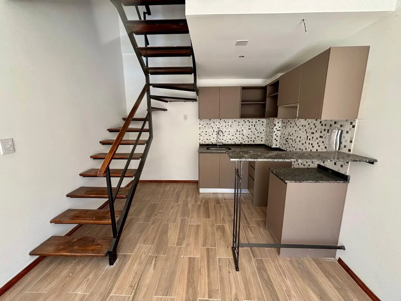 Departamento en Juan B. Justo al 1700