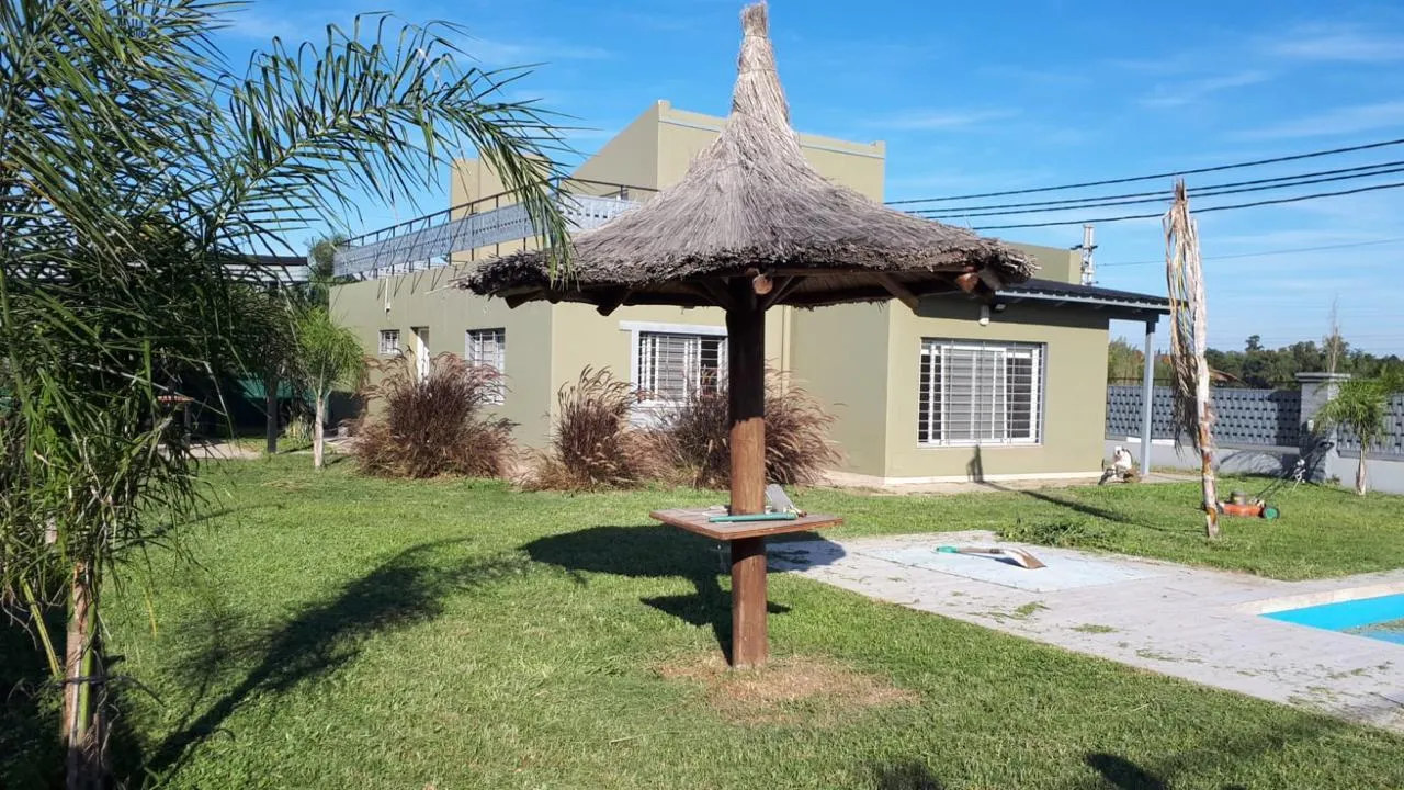 Casa en Rio Parana y Andes