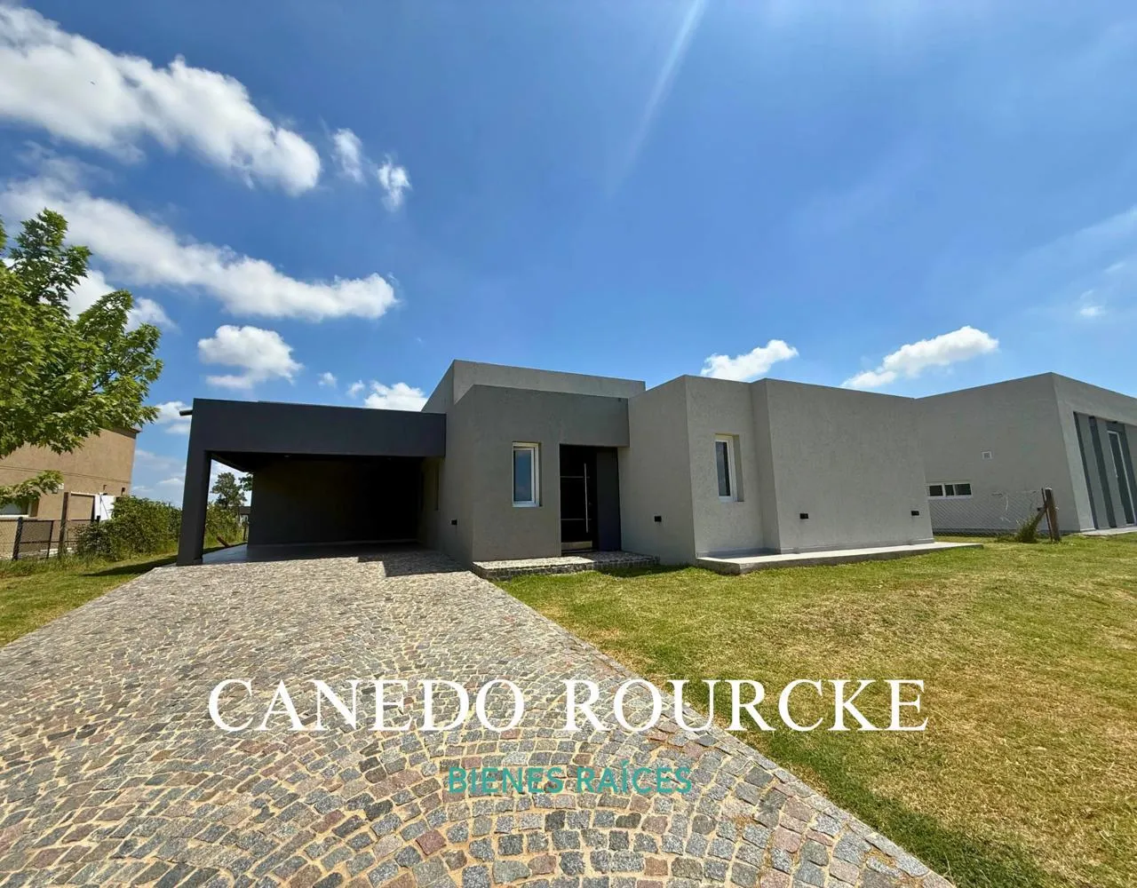 Casa en San Simon-CANNING