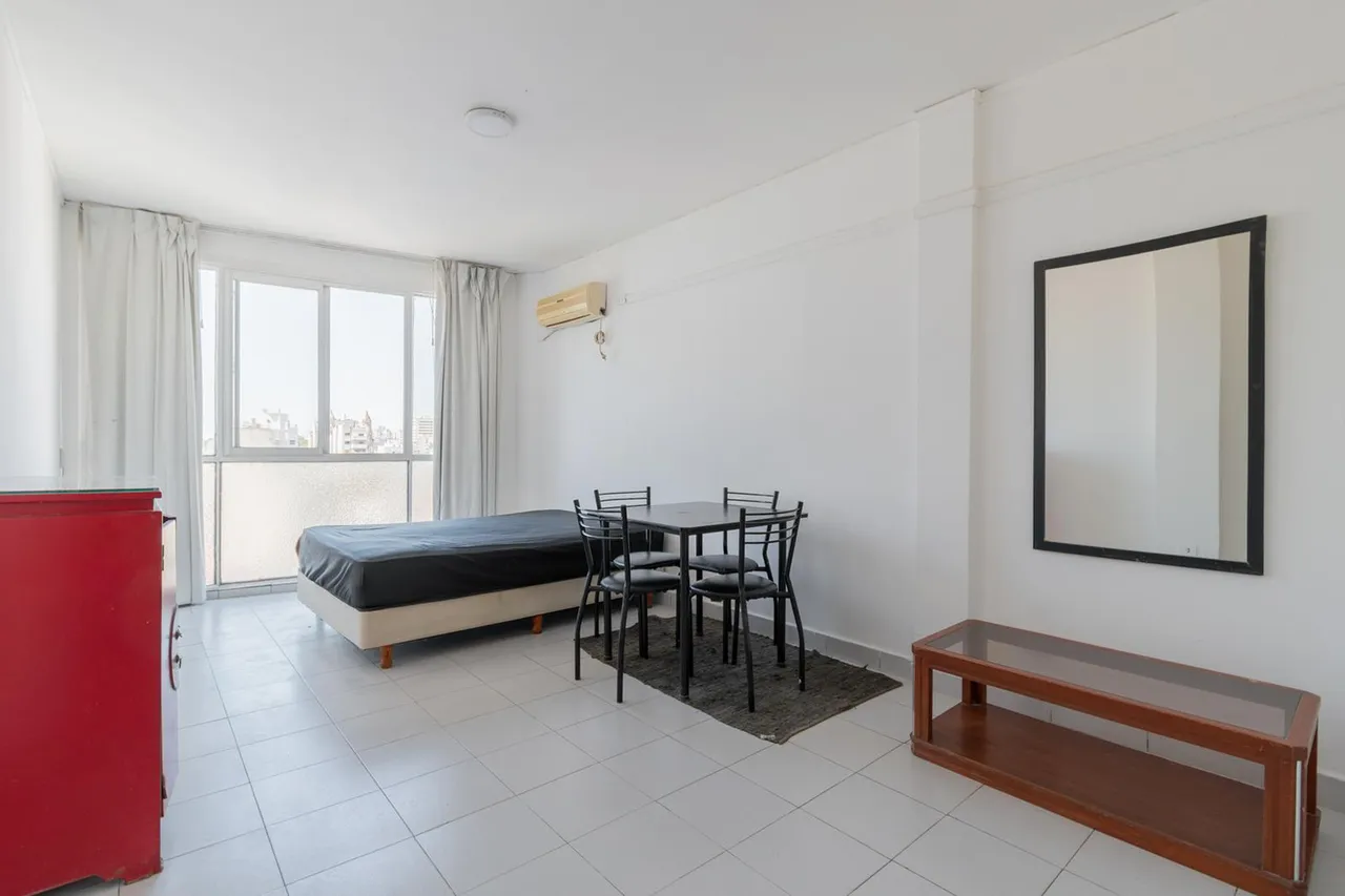 Departamento en Av. Independencia al 300