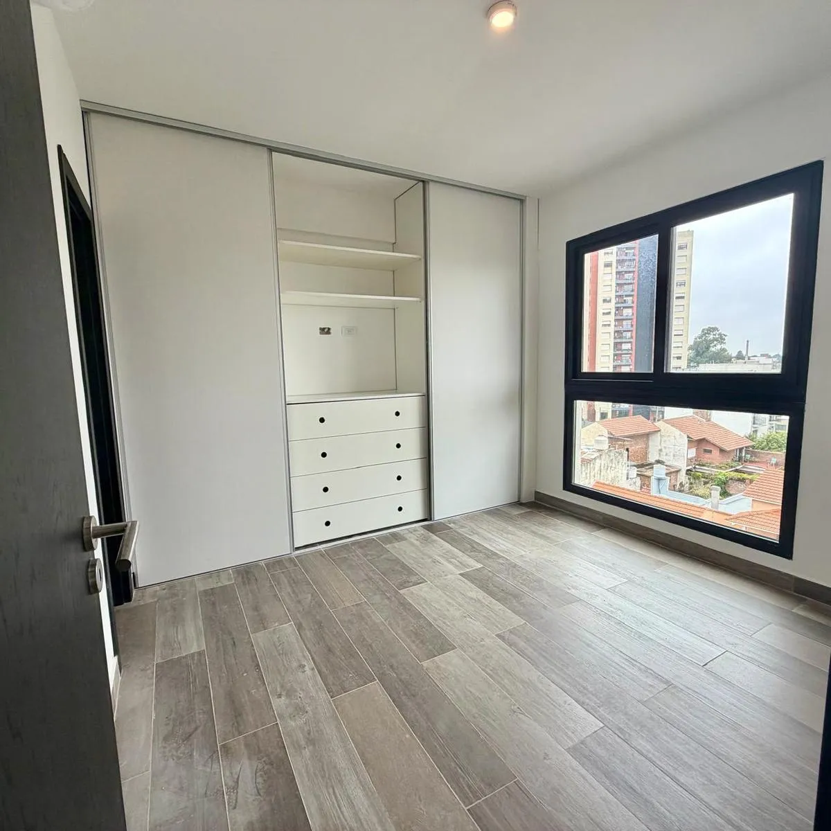 Departamento en Guido al 300