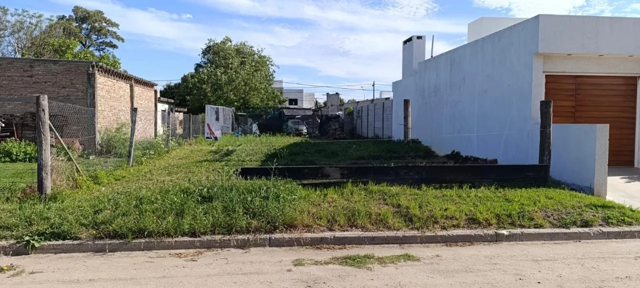 Terreno en Pasaje Bonetto Este al 200