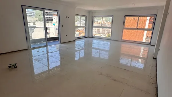 Departamento en San Lorenzo 78