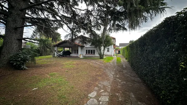 Casa en San Lorenzo al 600