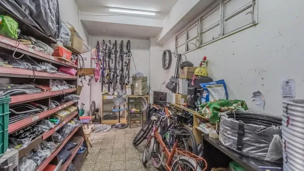 Local Comercial en Virrey Ceballos al 800