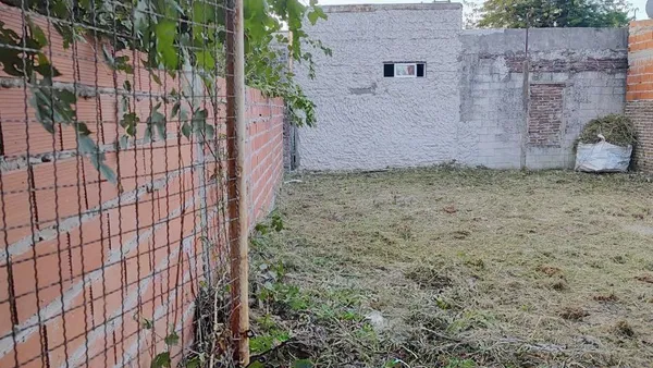 Terreno en Domingo Leverato al 4600