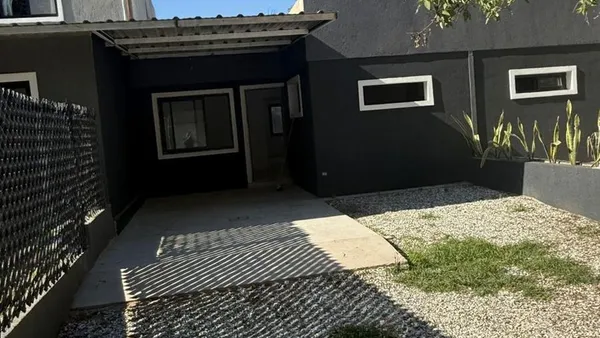 Casa en CHIMU al 8300
