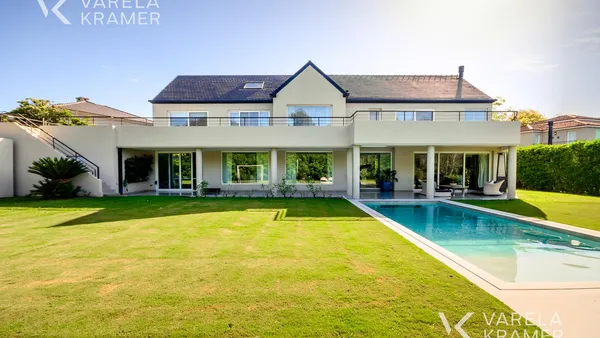 Casa en Av. Panamericana Ramal Pilar 43