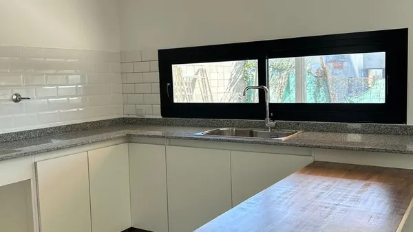 Casa en docta al 1100