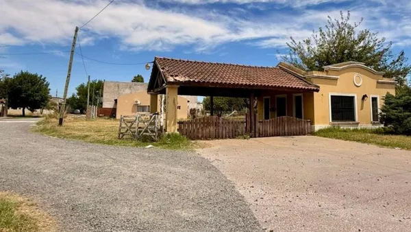 Terreno en Avenida Intendente Pascual Simone & Segurola