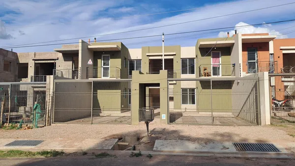 Departamento en Curupaity al 1200 Planta baja