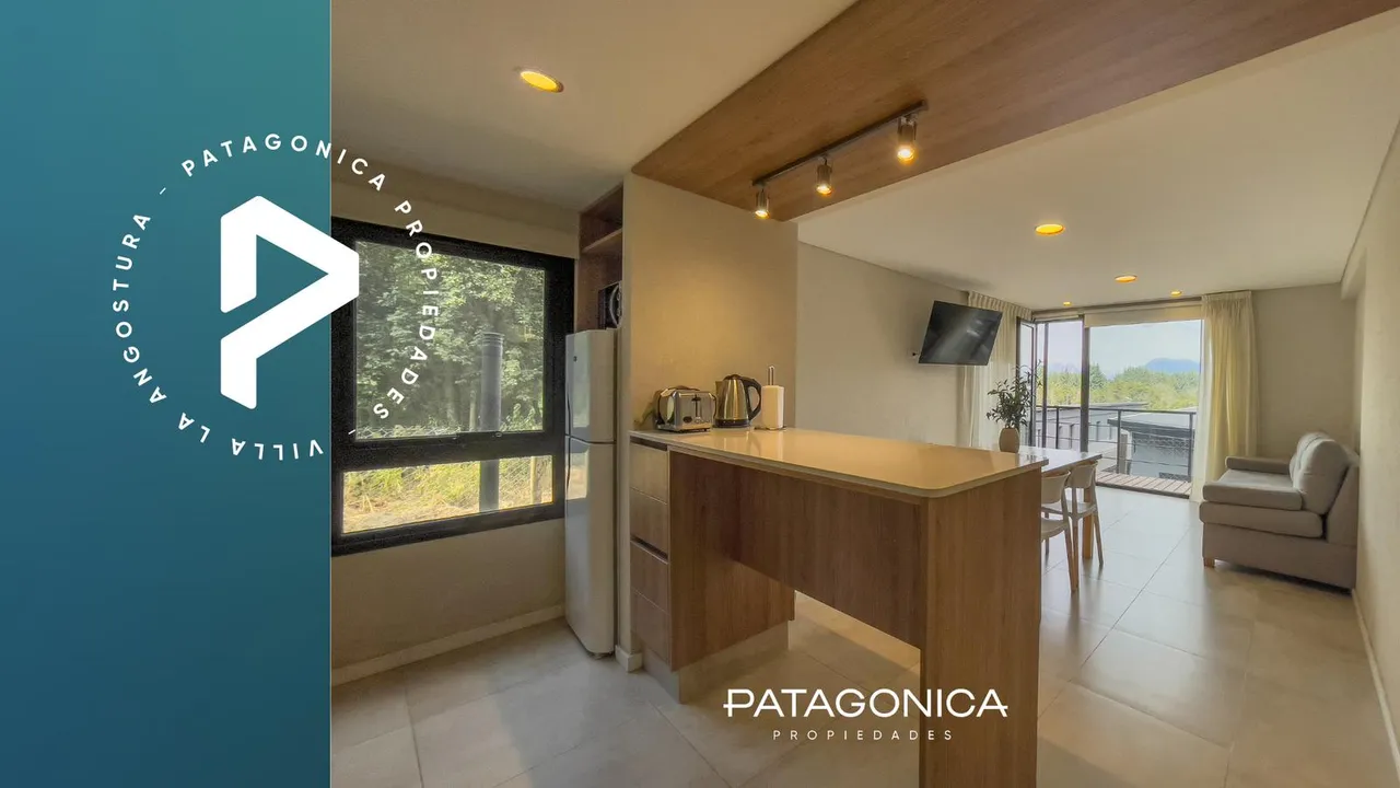 Departamento en VENTA- DEPARTAMENTO 2 AMBIENTES CON COCHERA CUBIERTA, DECK Y JARDIN. BARRIO EL MERCADO, VILLA LA ANGOSTURA