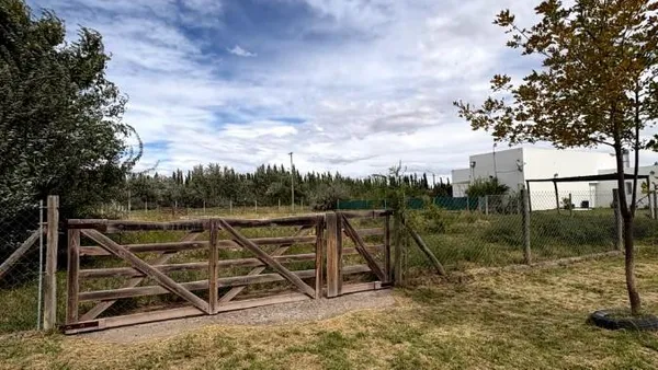 Terreno en LOTE EN VENTA BARRIO CERRADO "EL VIEJO ROBLE"