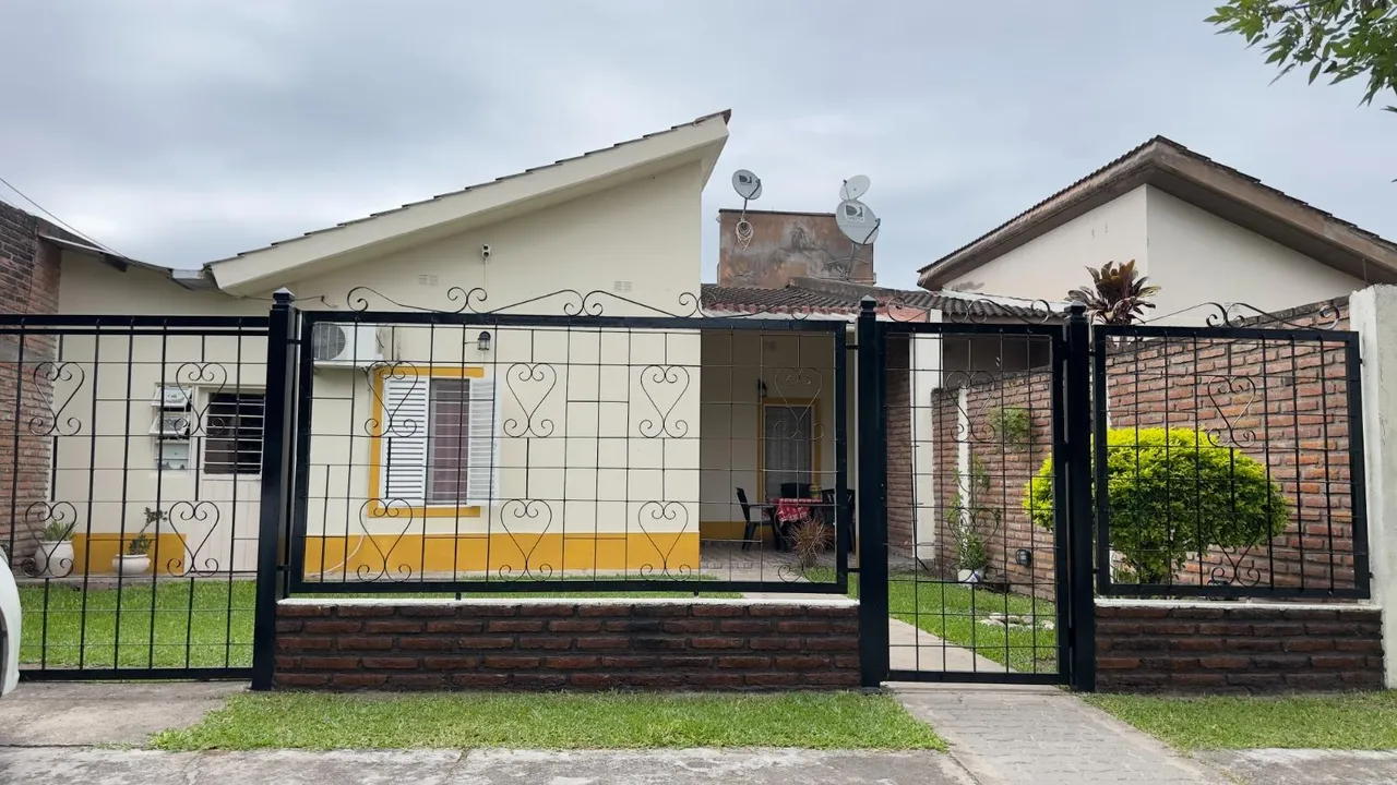 Casa en Casa en Lomas de Tafí, cerca de la Policlínica — Tafí Viejo