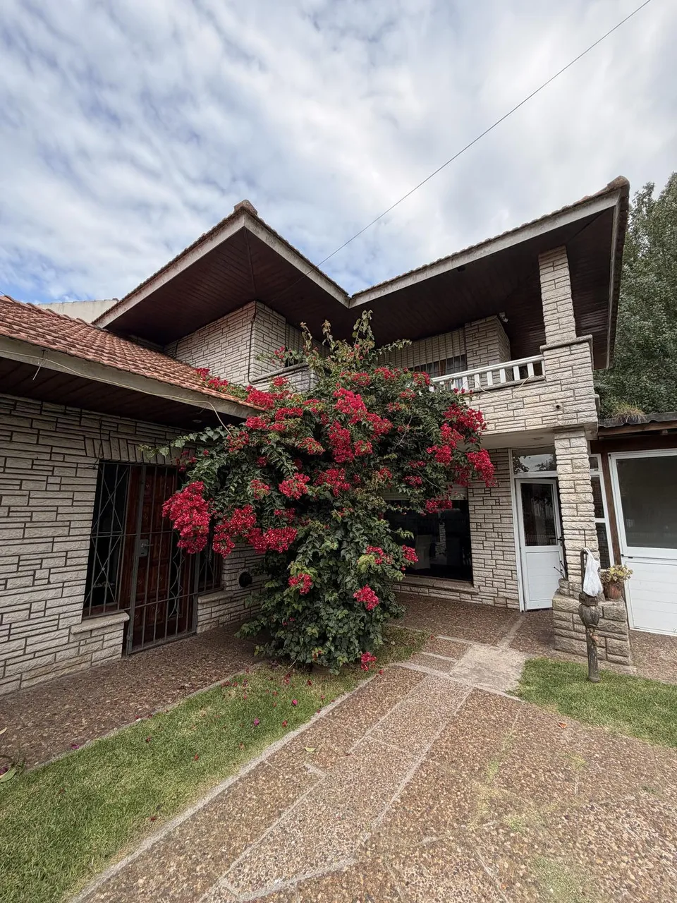 Casa en Esquiu al 1200