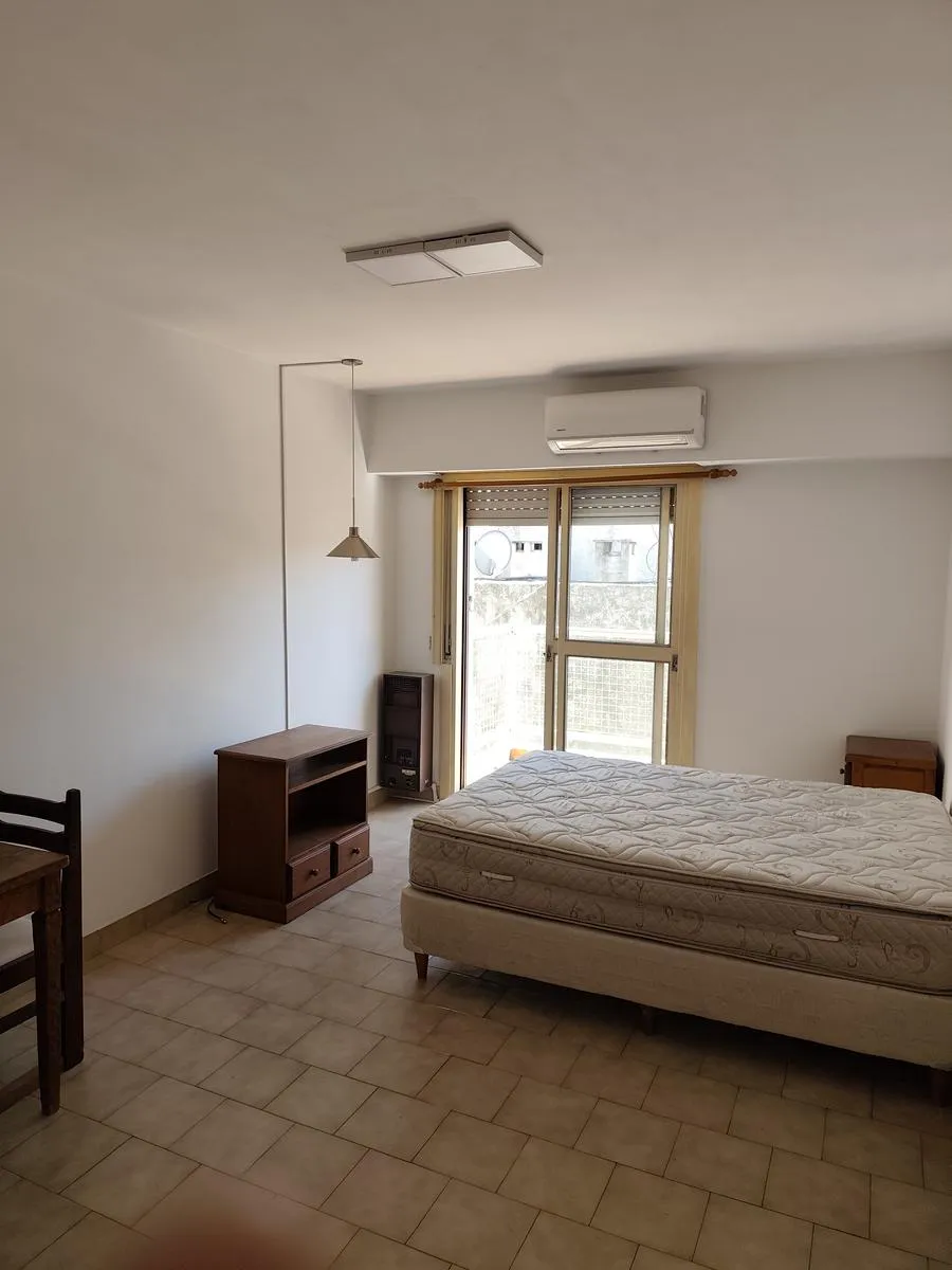 Departamento en Marcelo T. de Alvear al 1400