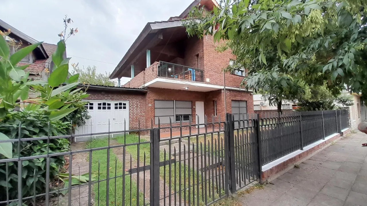 Casa en Rivadavia al 800, José C. Paz