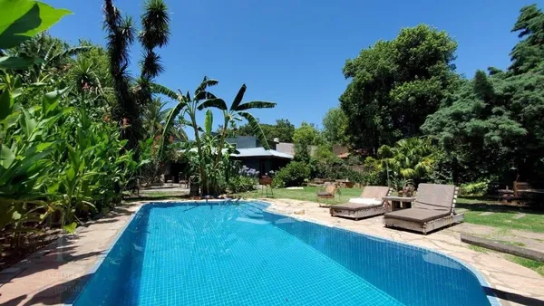 Casa en Ricardo guitierrez al 2900