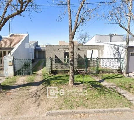Local Comercial en Cachero al 800