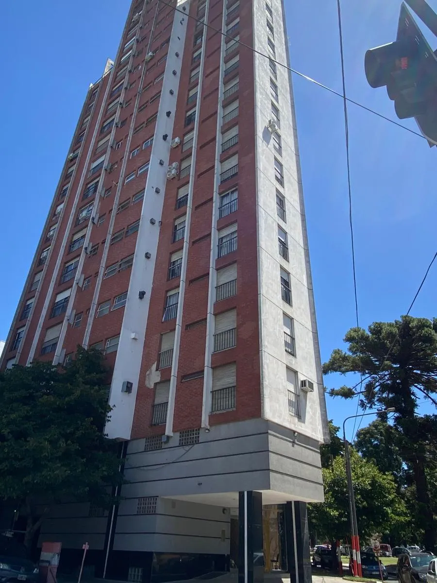 Departamento en Avenida 53 esquina Avenida 1 al 300