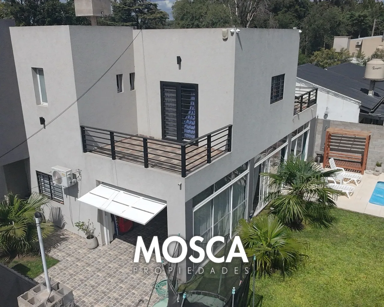 Casa en Amancay 2200