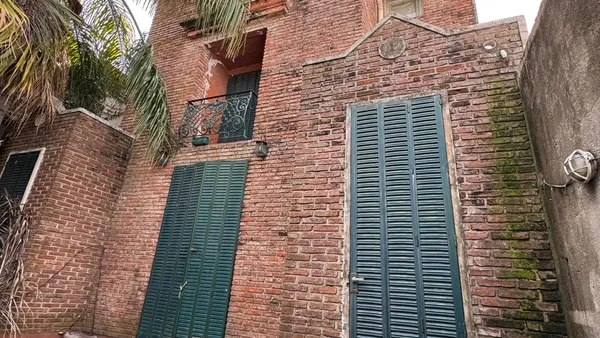 Casa en Moreno al 100