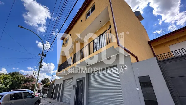 Casa en Duplex 3 ambientes a estrenar en venta Berazategui