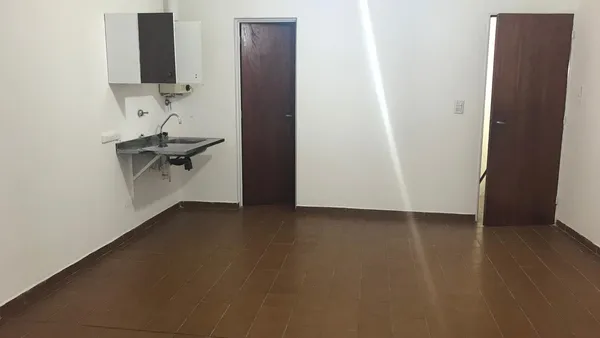 Departamento en Julio Roca y Maipu