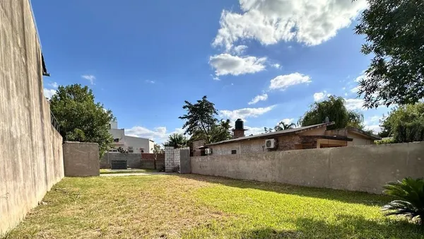 Terreno en Calvo al 1800