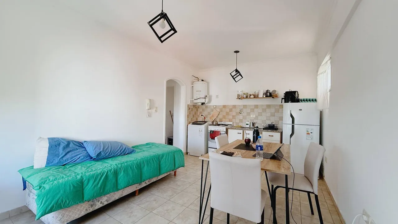 Departamento en Urquiza al 100