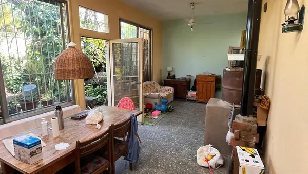 Casa en PLUMERILLOS al 1700