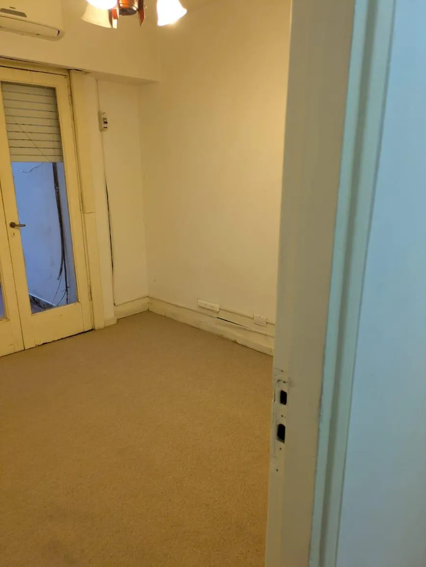 Departamento en Coronel Diaz 2187 PB dto 2 al 2100
