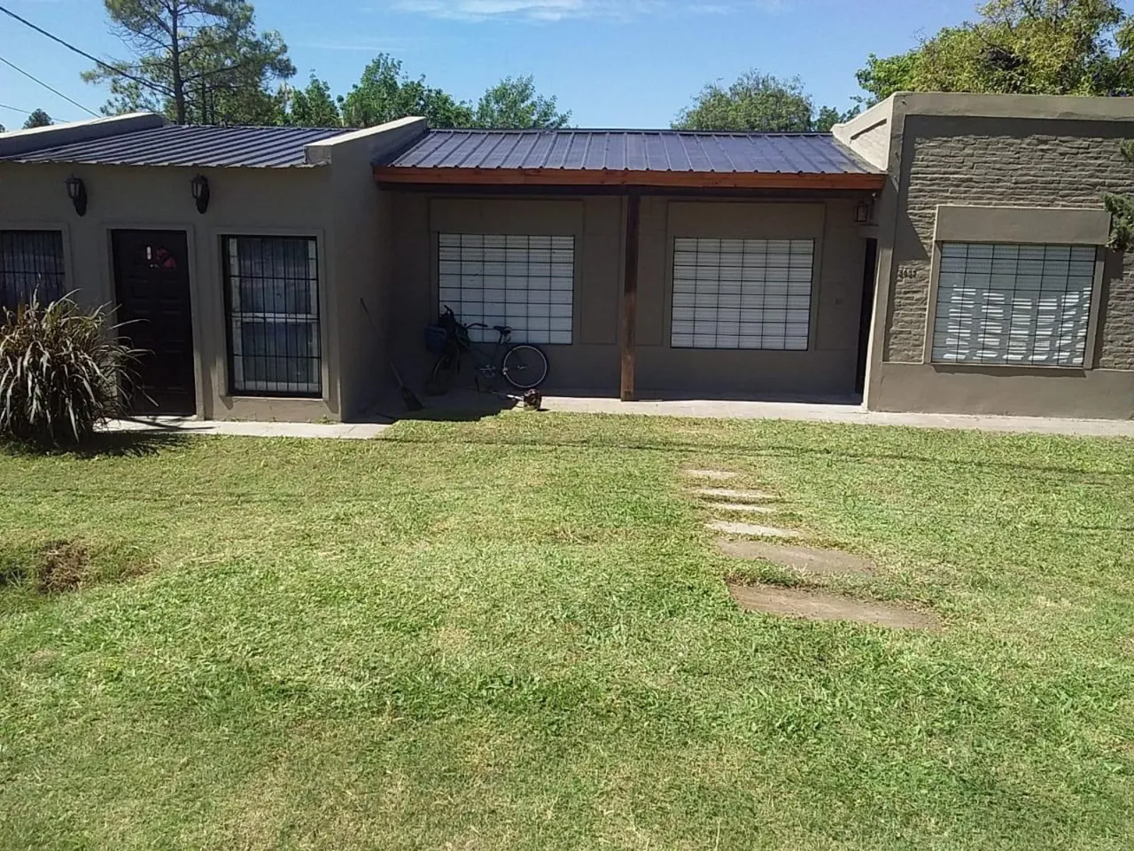 Casa en Urquiza y las Azucenas