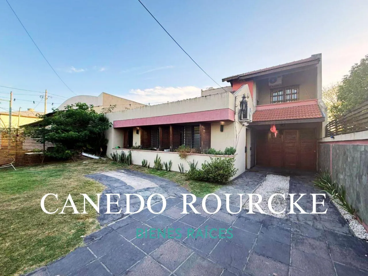 Casa en Rebizo al 800