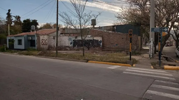 Terreno en DR. MORENO Y PATRICIAS MENDOCINAS
