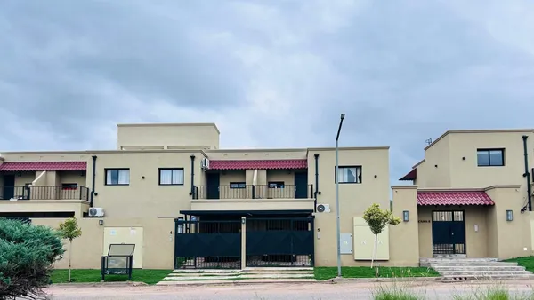 Departamento en Aguada de Pueyrredon - frente a los Quebrachos