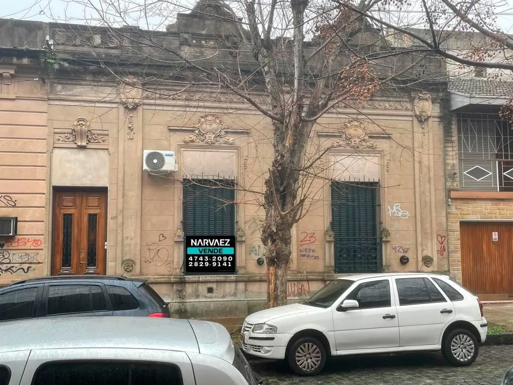Edificio en Rivadavia al 500